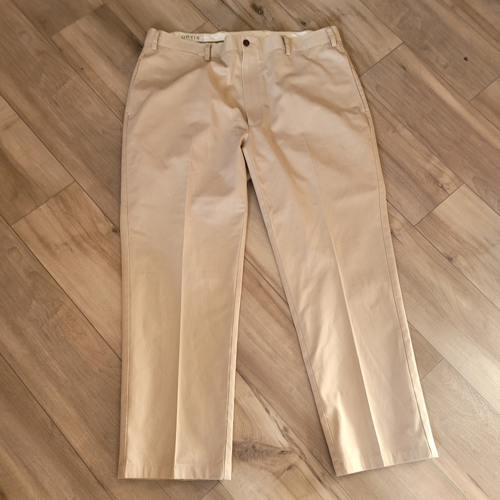 Orvis Men's Flatfront Khaki Pants